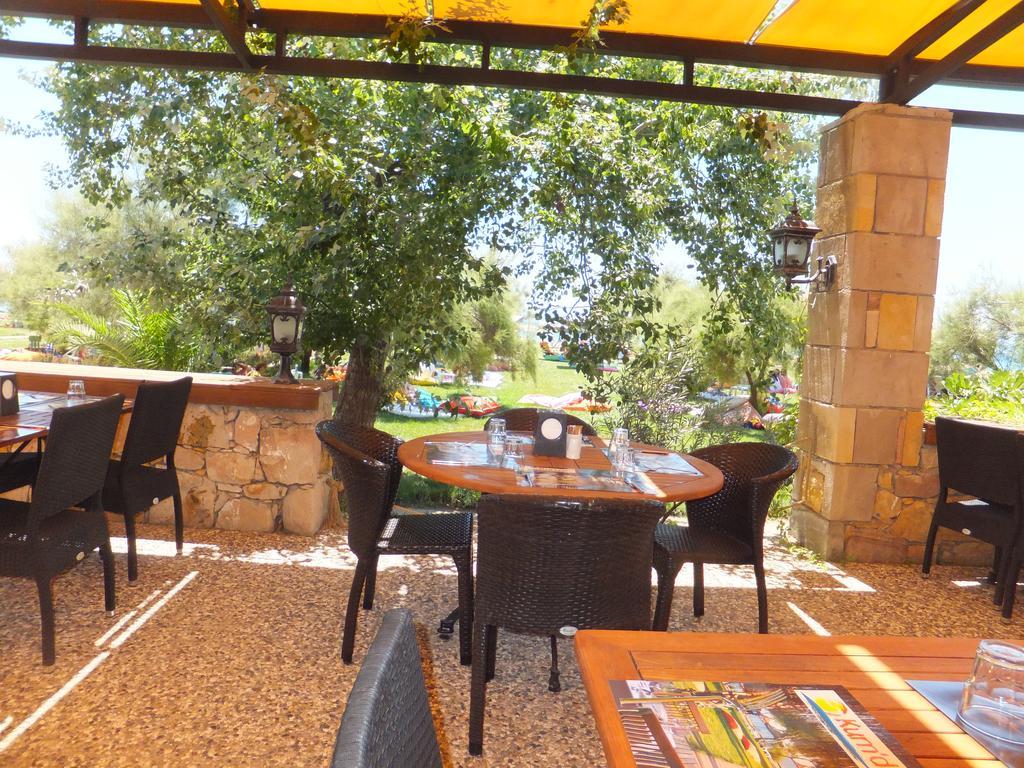 Aytas Hotel Ayvalik Exterior photo