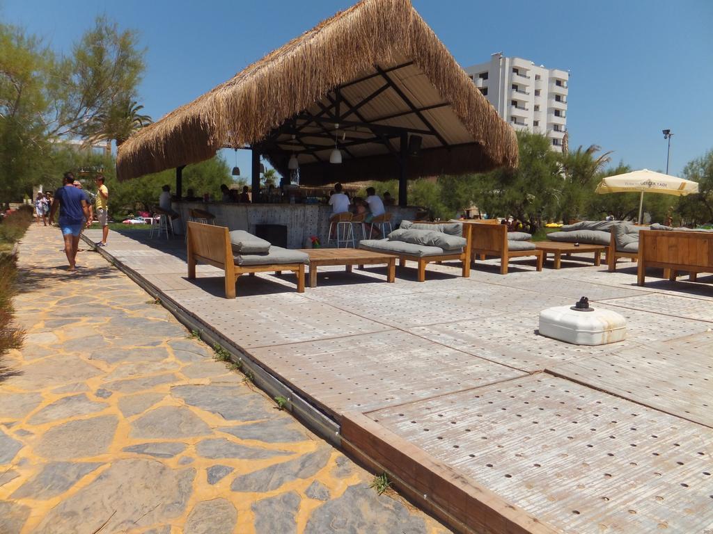 Aytas Hotel Ayvalik Exterior photo
